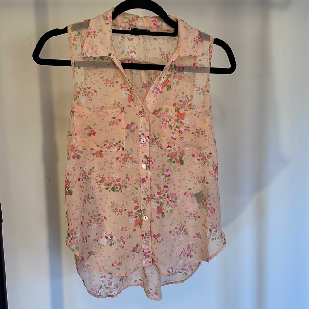 Sheer sleeveless Button Down